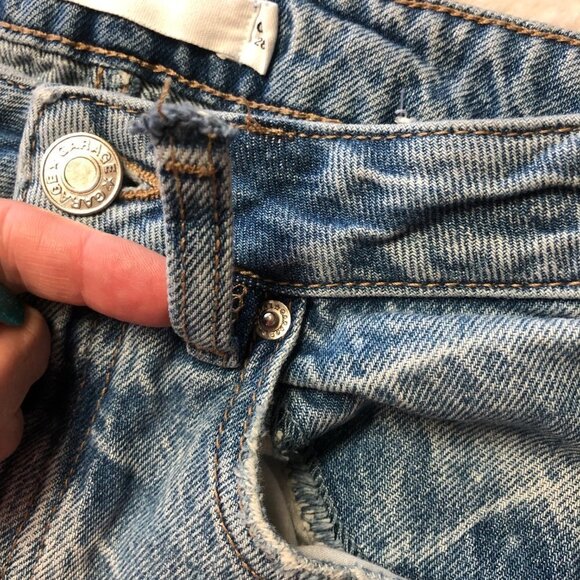 Garage Distressed Mom High Rise Jeans Size 7 - Picture 8 of 11